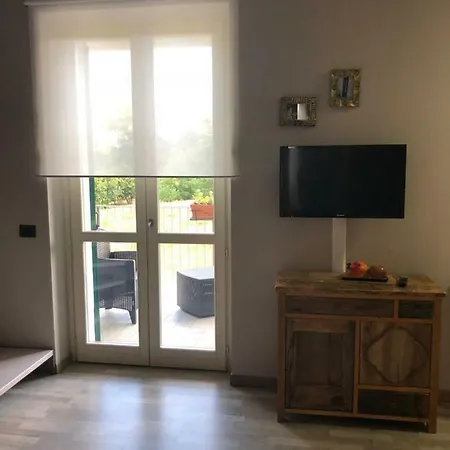Daire Alimentia House